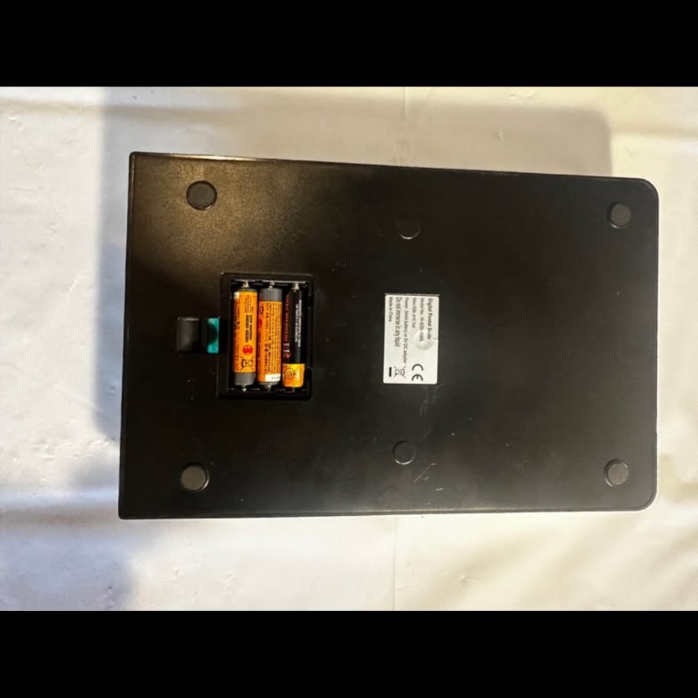 Digital scale All-In-One Series- has batteris and/or AC Adapter (Silver) - Picture 4 of 5